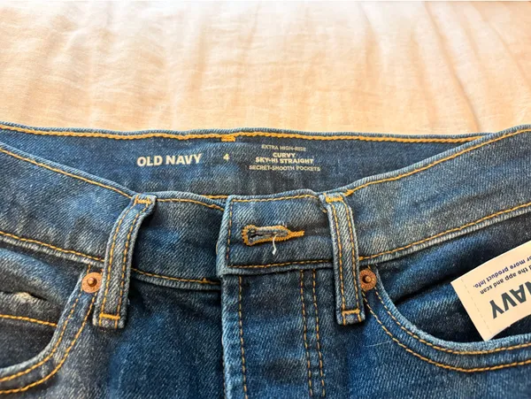Old Navy Jeans - Image 2