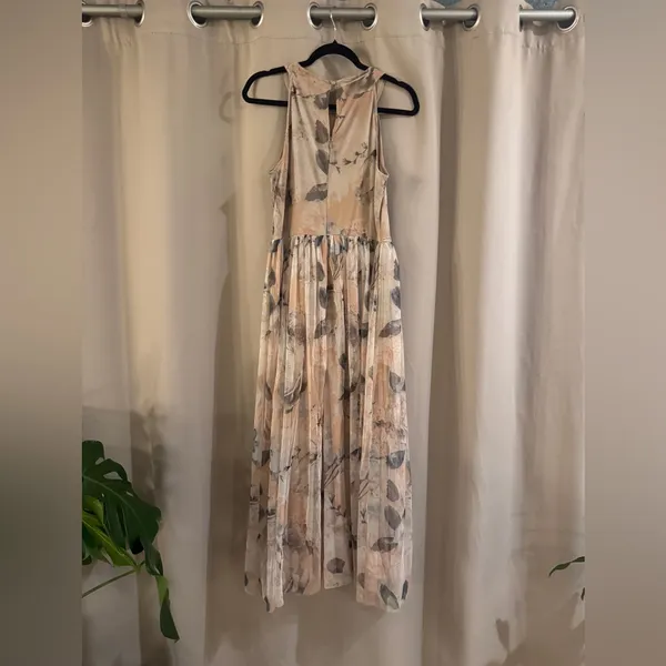 Candalite Blush and Gray Floral Halter Maxi Dress - Image 3