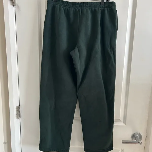 Vuori Forest Green Joggers - Image 4