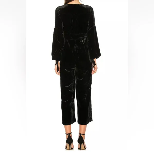 FREE PEOPLE SzS TRUE LOVIN LONG SLEEVE WIDE-LEG VELVET‎ JUMPSUIT BLACK - Image 2