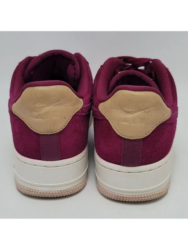 Womens Nike Air Force 1 True Berry Suede Athletic Sneakers Size 7.5 896185-602 - Image 2