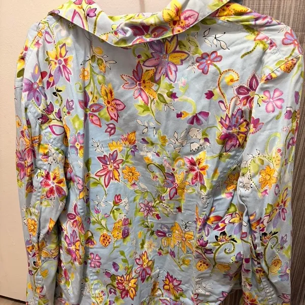 Redd Jeans floral denim trucker jacket featuring colorful flowers and rhinestone buttons - Image 2
