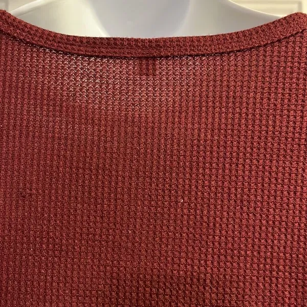 Unbranded Brick Red Pullover Long Sleeve Thermal Crew Neck Shirt- Small - Image 4