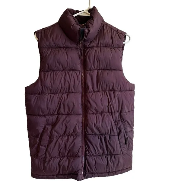 Old Navy Puffer Vest Burgundy S Women‎ Padded Sleeveless Quilted Gilet - Image 3