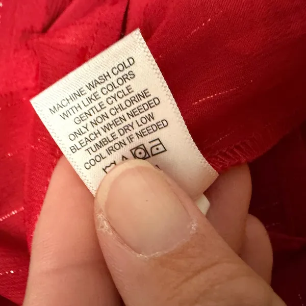 Maurices Blouse Large Red Floral Burnout Metallic Split Neck Pleated Peasant - Image 9