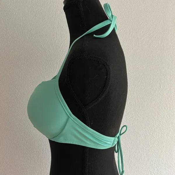 Turquoise blue Victoria’s secret push-up bikini top with underwire 34D - Image 4