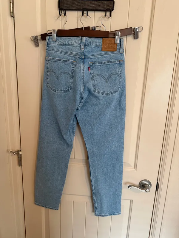 Levi’s Wedgie Jeans Straight Button Fly High-Rise Women’s - Image 5