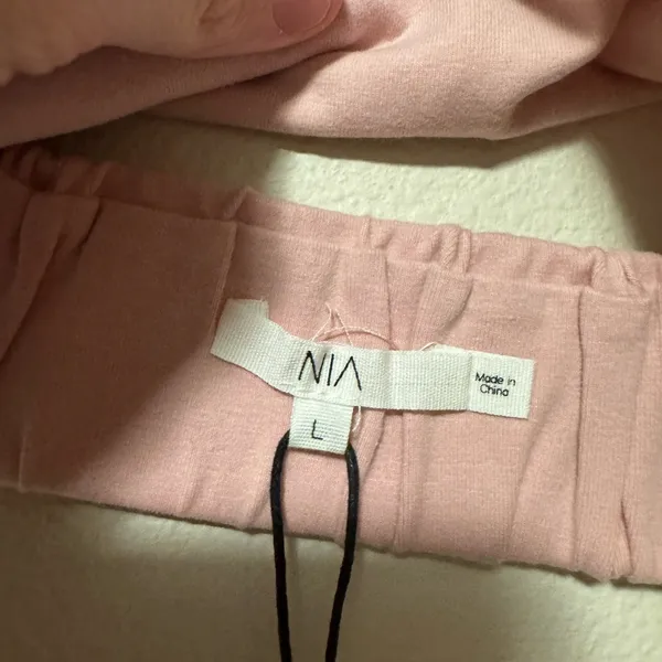 NWT NIA Pink Women's Camisole Top - Image 2