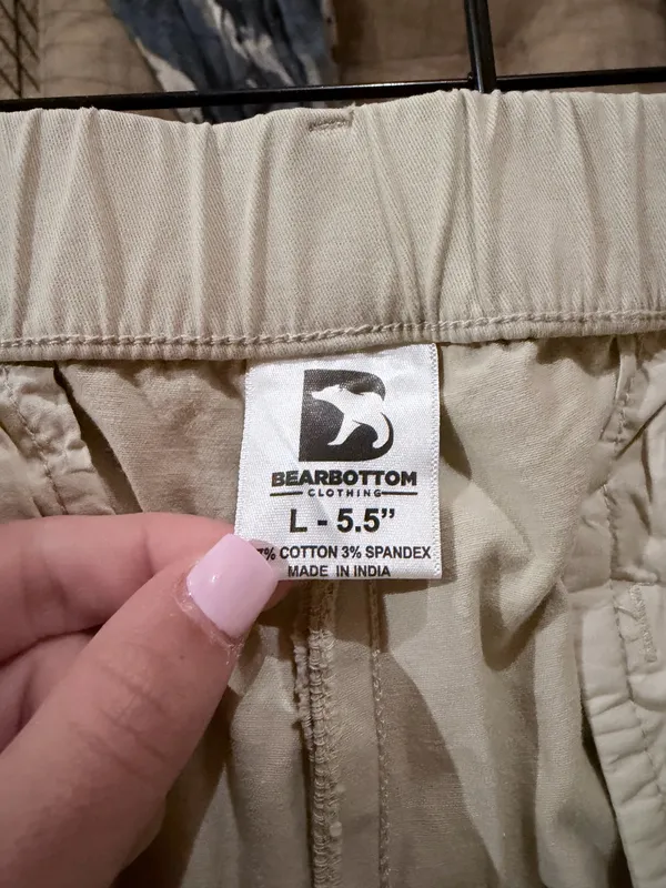 Bearbottom 5.5 khaki shorts Tan Size L - Image 2
