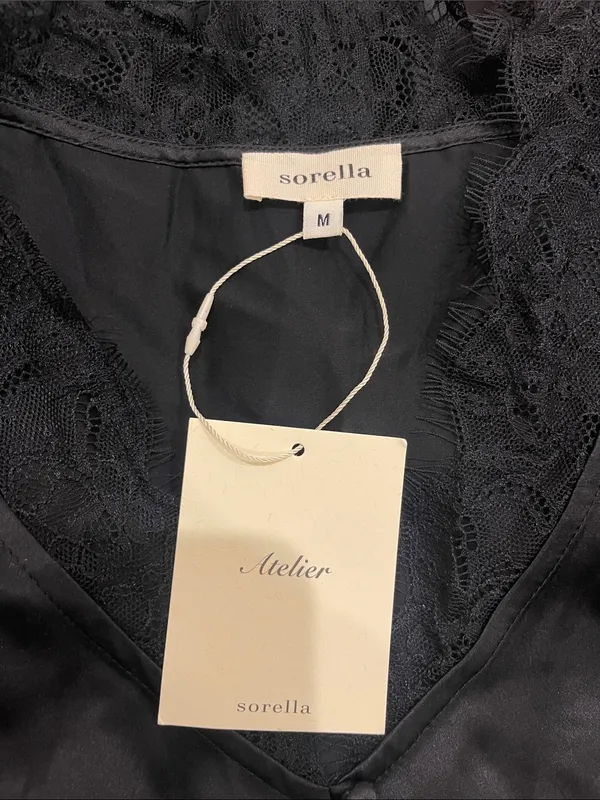 NWT Sorella Yada Silk Top size XS Black lace blouse Alexis Few Moda - Image 6