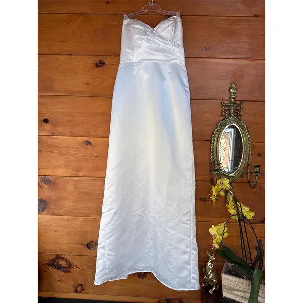 Lulus Profound Love White Satin Pleated Strapless Sleeve Maxi Dress Bridal Sz L - Image 3