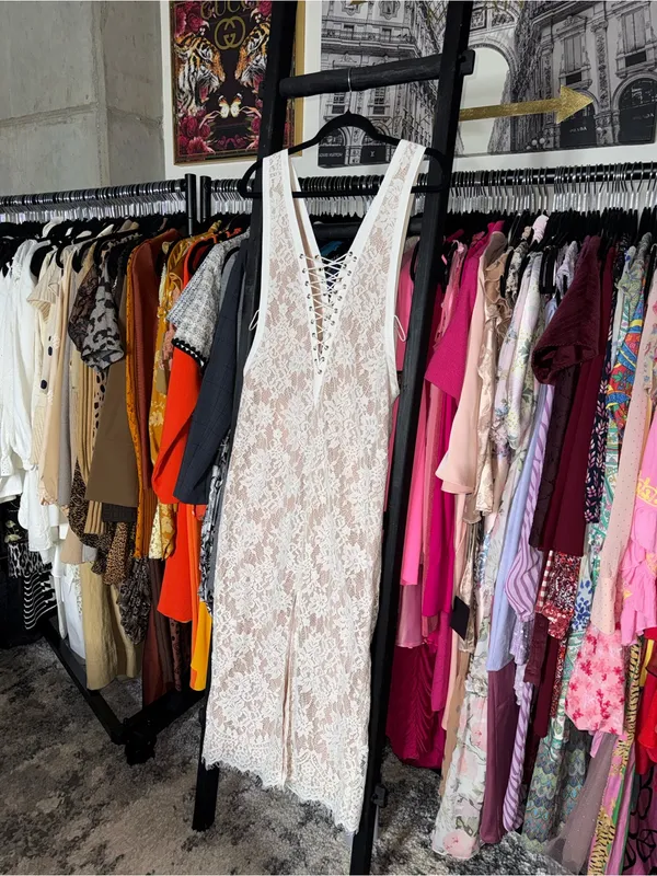 The Jetset Diaries Golden Rose White Lace Maxi Dress Womens Small New NWT - Image 12
