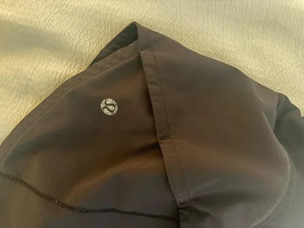 Lululemon Speed Up Shorts 2.5" - Image 3