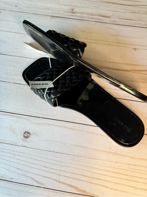 Old Navy Black Braided Slide Mules - Image 3