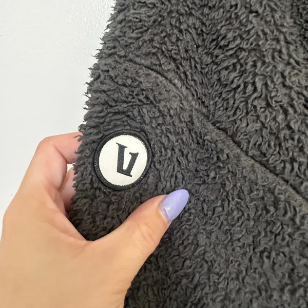 Vuori | Women's Alpine W Cozy Black Full Zip Fleece Funnel Sherpa Jacket, XL - Image 9