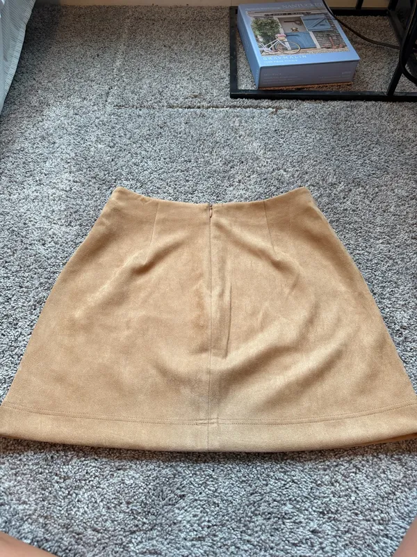 Pink Lily Suede Skirt - Image 2