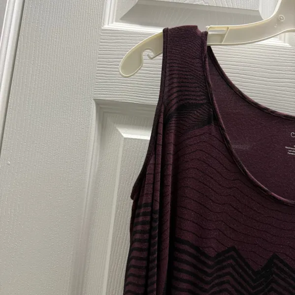 Soma Women's Cold Shoulder Tunic Merlot Agile Lines Banded Cuffs‎ Size Medium - Image 7