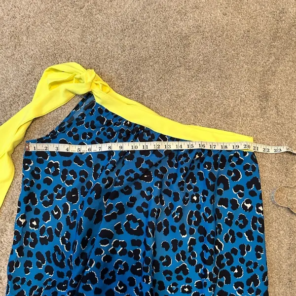 Periwinkle blue cheetah print‎ dress neon one shoulder size medium boutique NWT - Image 5