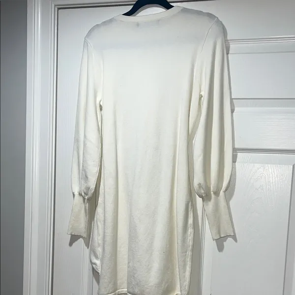 Elegant Cream Dress - Image 3