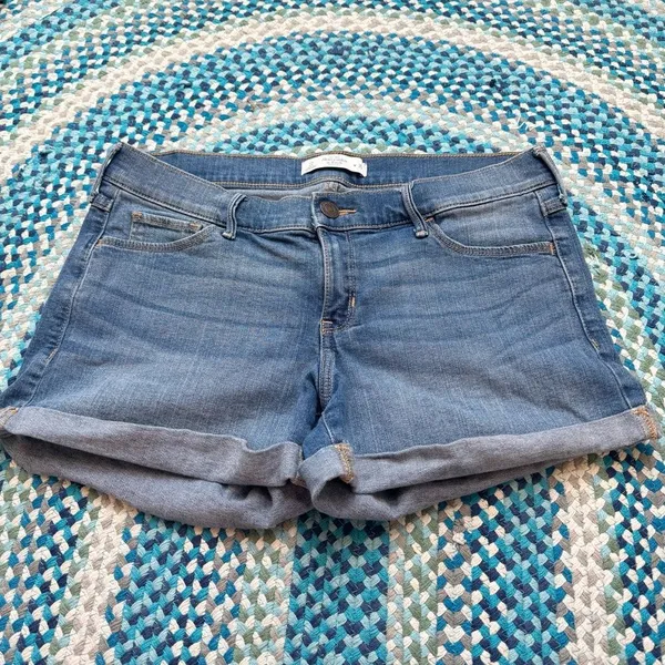 Abercrombie & Fitch‎ Shorts - Image 2