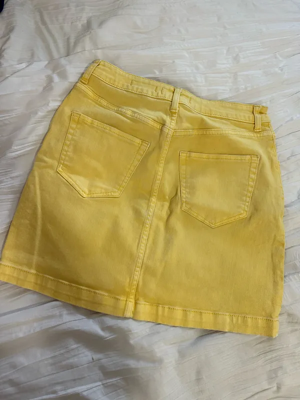 Hollister Yellow Denim Skirt - Image 2