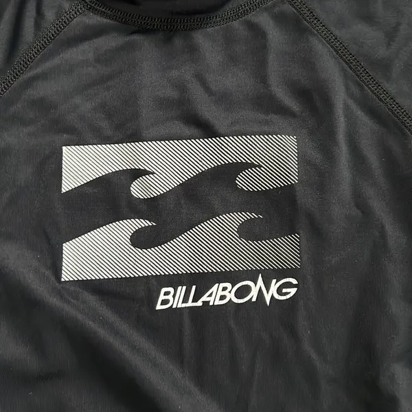 Billabong Sunshield Black Swim Top Medium - Image 5