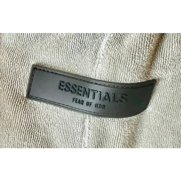 Fear of God Essentials Women's Resort Terry Jogger Pant in Seal Gray sz. S - Image 5