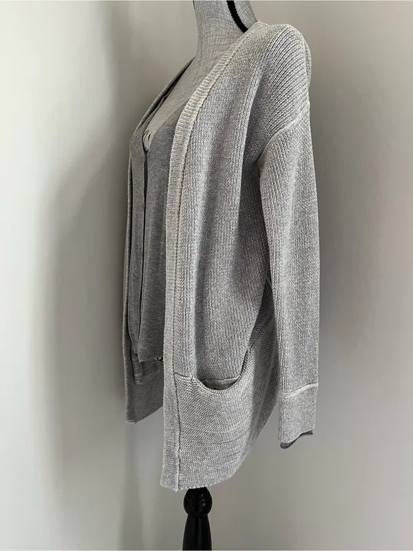 Lululemon grey cotton yarn vestigan oversized fit - Image 2