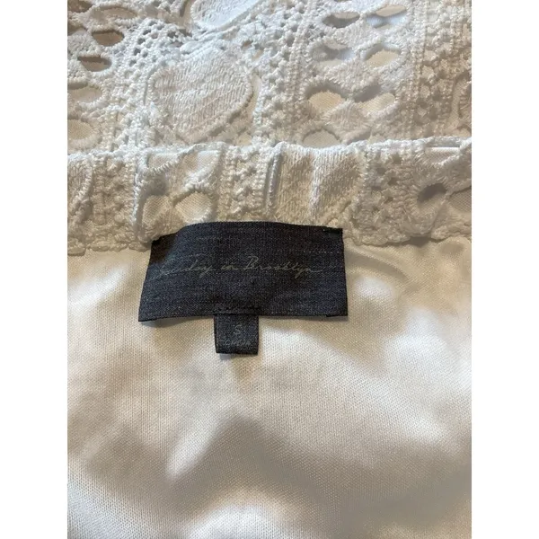 ANTHROPOLOGIE Sunday in Brooklyn‎ Eyelet Top White Romantic Cottagecore Small - Image 5