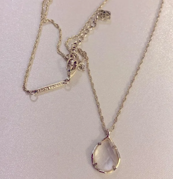 Kendra Scott crystal drop silver tone necklace - Image 4