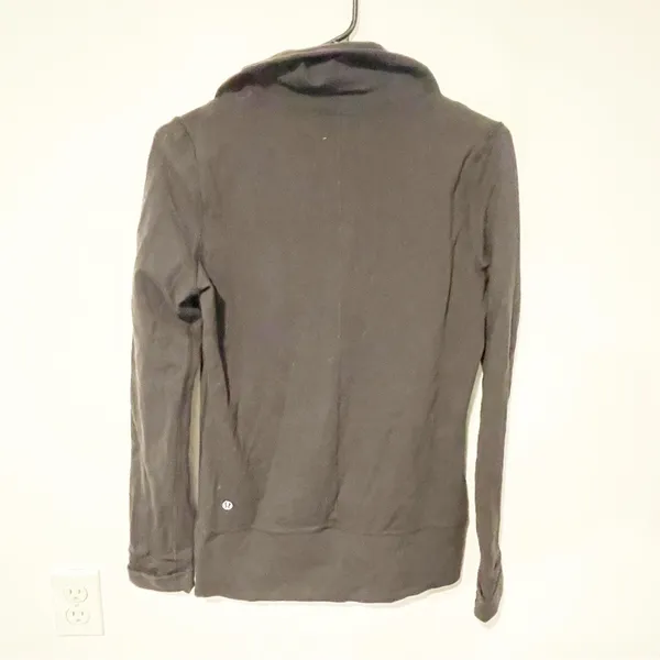 Lululemon Daily Yoga Jacket Black Full Zip Athletic Workout Size 6 - Image 5