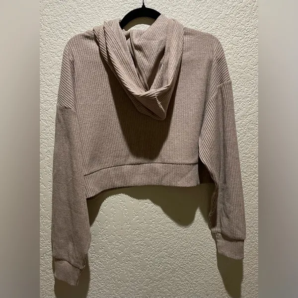 Alo Yoga NWT Muse Hoodie Ribbed in Gravel Heather Size S - Image 7