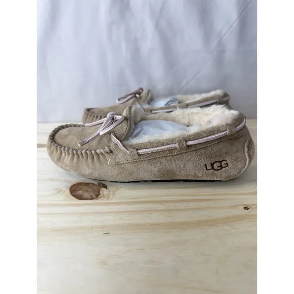 UGG Australia Women's Brown Suede Sheepskin Lined Moccasin Slippers Size 5 - Image 2