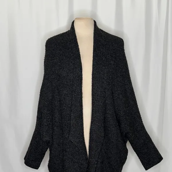 Anthropologie SLEEPING ON SNOW Primula Cocoon Cardigan Charcoal Gray Wool Large - Image 3