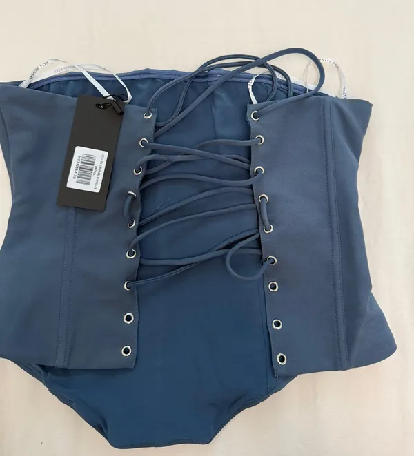 White Fox Corset Size XS - Image 2