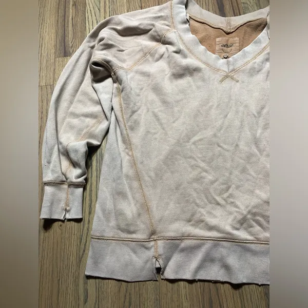 Aerie small oversized sweatshirt long sleeve tan/brown - Image 2