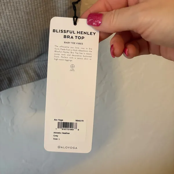 Alo Yoga blissful Henley bra top. NWT Heather Gray, Size Large. Baby t vibes. - Image 5