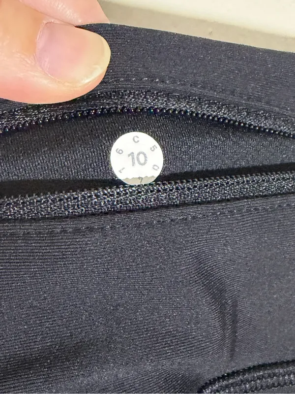 Lululemon Tight Stuff Leggings Reflective - Image 8