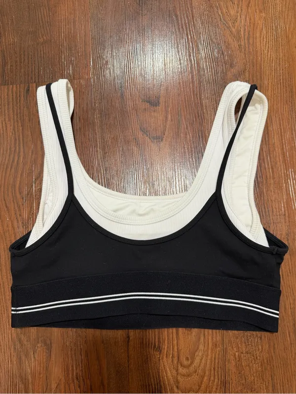 Alo Airbrush Better Together Bra Black and White - Image 4