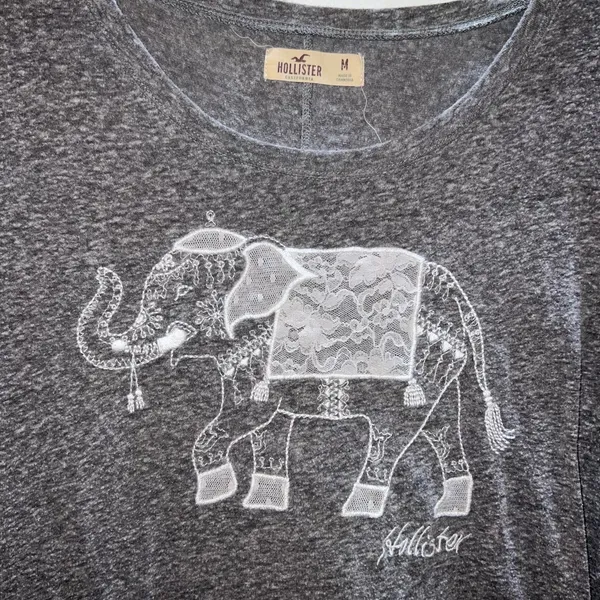 Hollister shirt - Image 2