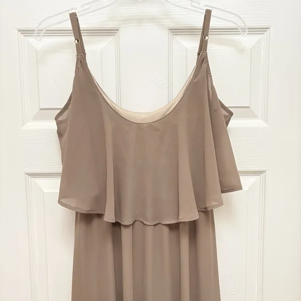 Show Me Your Mumu Caitlin Ruffle Maxi Dress Cold Shoulder Gown Dune Chiffon M - Image 5