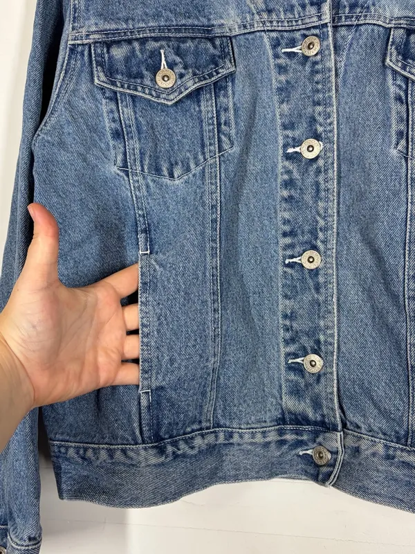 Vintage 90’s Disney Winnie The Pooh Jean Denim Jacket Size Large - Image 6