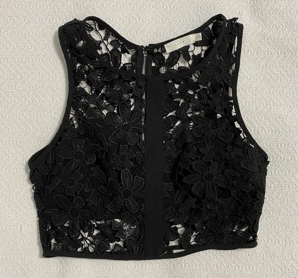 Lush Clothing Lace Crop Top - Image 2