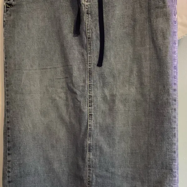 Old Navy Stretch Just Below The Waist Denim Jean Skirt Women Size 12 - Image 2