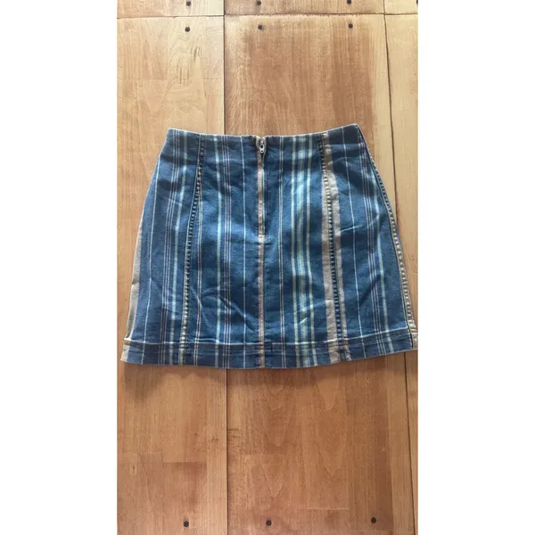 Wild Fable Blue Striped‎ Denim Mini Skirt Size 2 Back Zip Stretch A-Line Retro - Image 2
