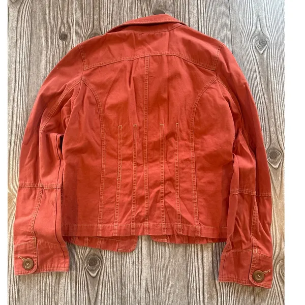 TULLE brand short Jacket Women’s size L rust color great for Fall midweight - Image 4