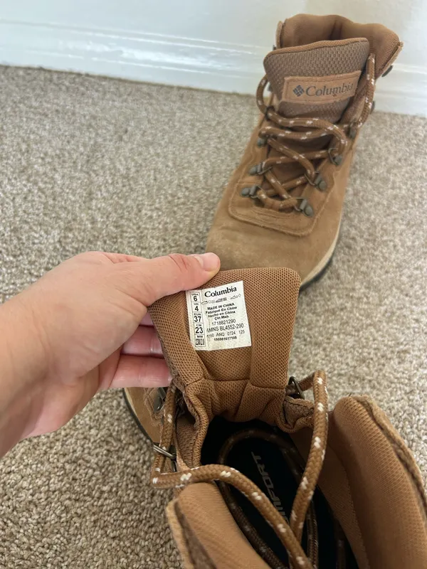 Hiking Columbia Boots Women’s - Image 5