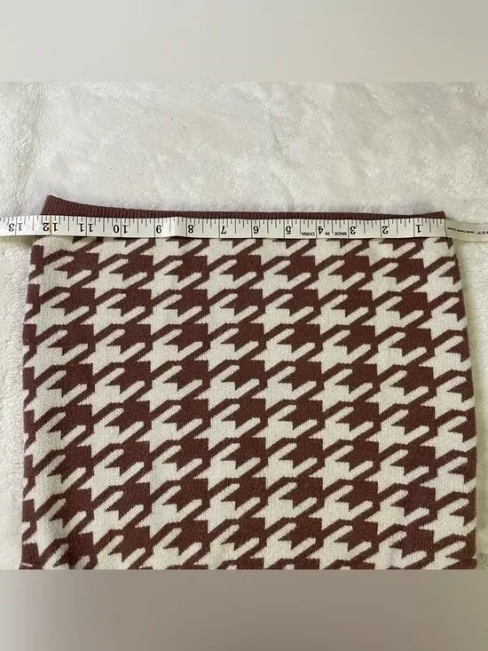 Willow & Wind Brown and White Modern Houndstooth Crop Top size S - Image 6