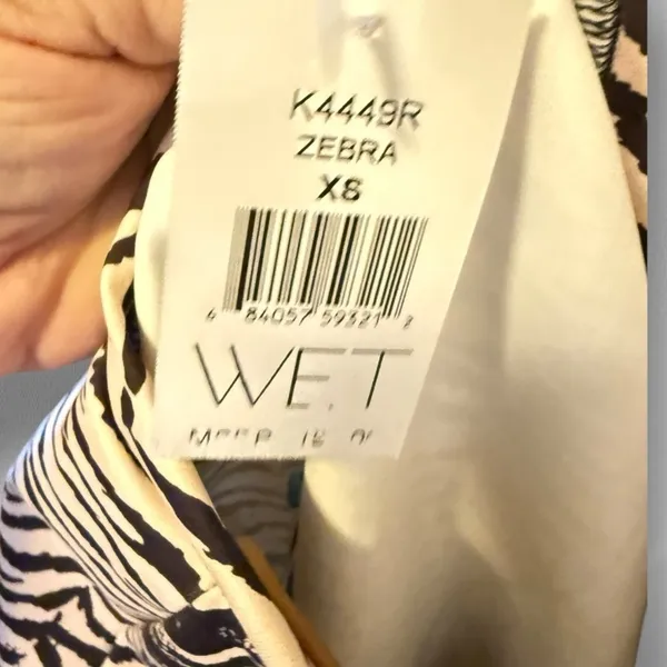 WET Zebra Stripe Long Sleeve Thick One Piece Bathing Suit nwt - Image 6