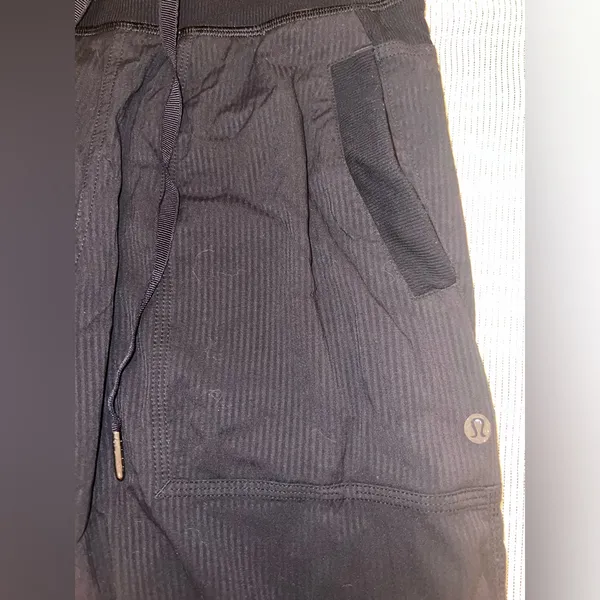 Lululemon Dance Studio Pants | Size 2‎ |Cropped with a 14" inseam - Image 6
